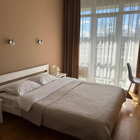 Avalonrestapartments Lviv Exteriör bild
