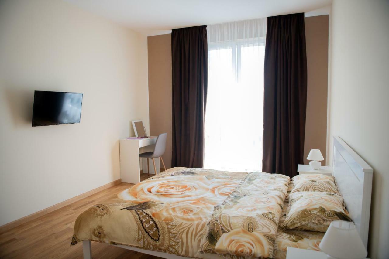 Avalonrestapartments Lviv Exteriör bild